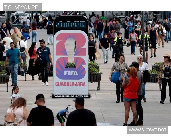 国际足联俱乐部世界杯独立队举办百年庆典活动